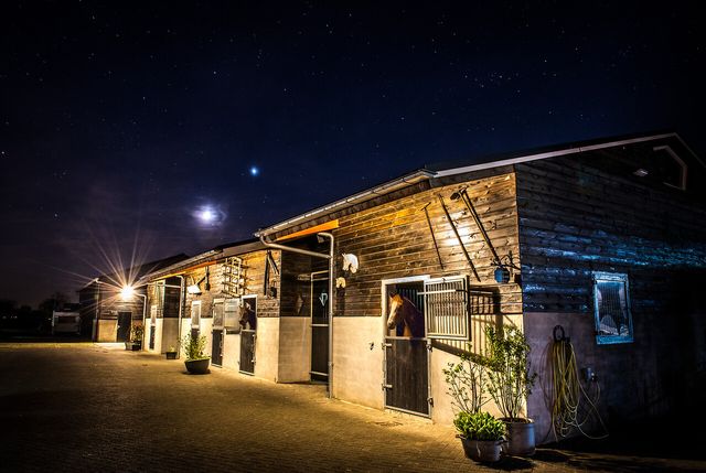 Paardenstal bij de Lamperse Hei in Wanroij