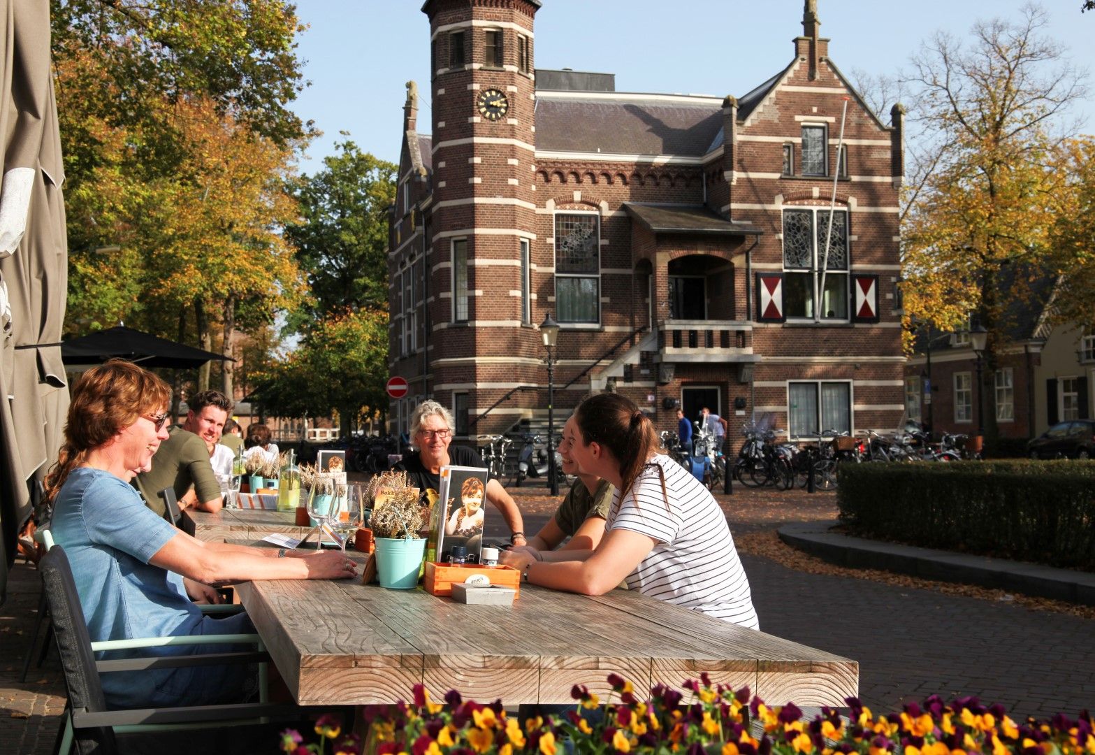 Een foto van het gezellige centrum in Oisterwijk.